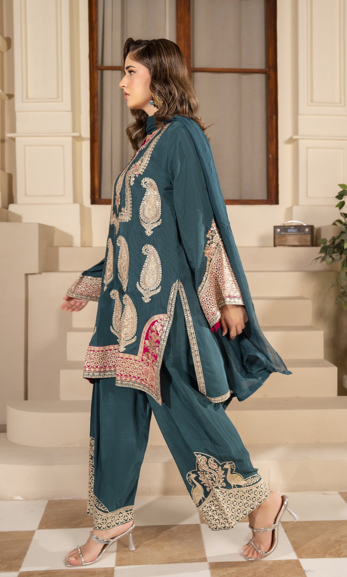 Floral Embroidered 3-Piece Suit